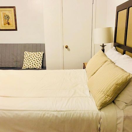 Hotel Park Avenue Montreal Bagian luar foto