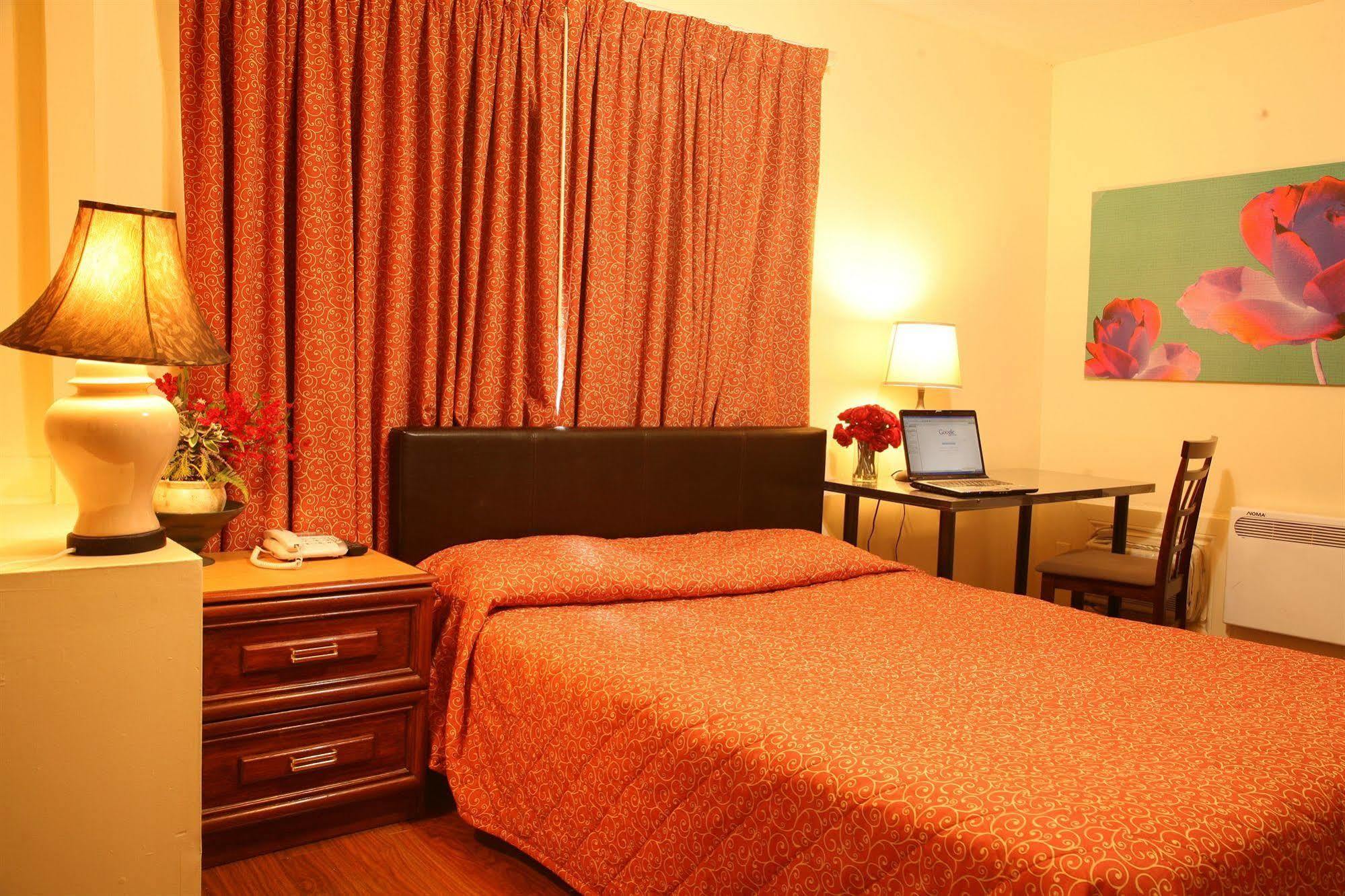 Hotel Park Avenue Montreal Bagian luar foto